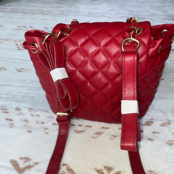 Badgley Mischka Vegan Leather Red Quilted Mini‎ Backpack - Picture 4 of 7